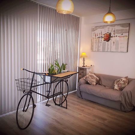 Lolita'S House Torre Del Oro Apartment เซบีญา ภายนอก รูปภาพ